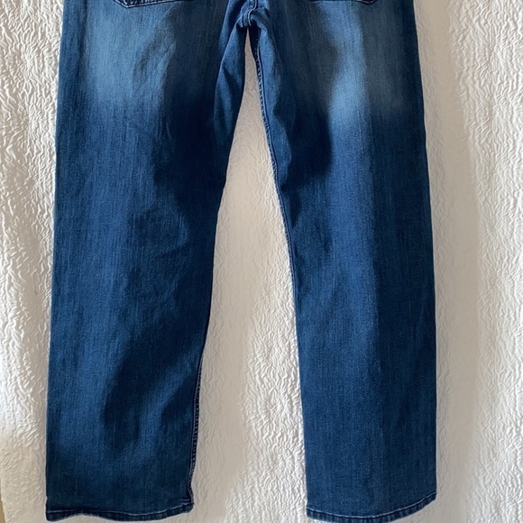 CALVIN KLEIN JEANS Men's Relaxed Straight-Fit Jeans - Picture 7 of 13